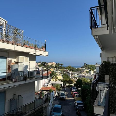 Donna Flora Ischia Appartamento المظهر الخارجي الصورة